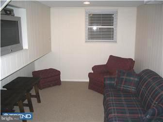4200 Orangemans Road Hatboro, PA 19040 - Photo 9 of 11 Family Room