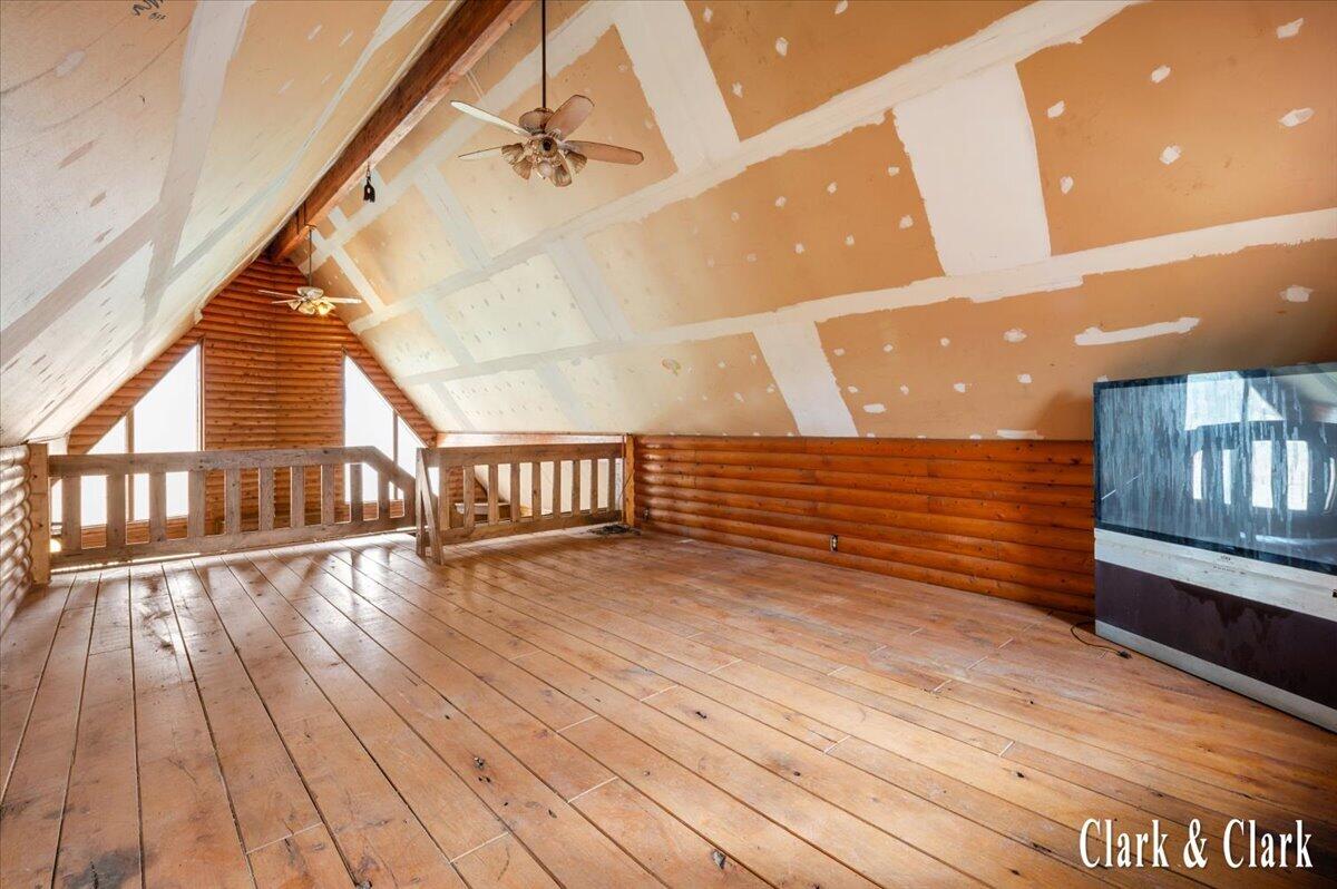 11496 Southwest Greenville Road Greenville, MI 48838 - Photo 12 of 31 60-INTERIOR 11A