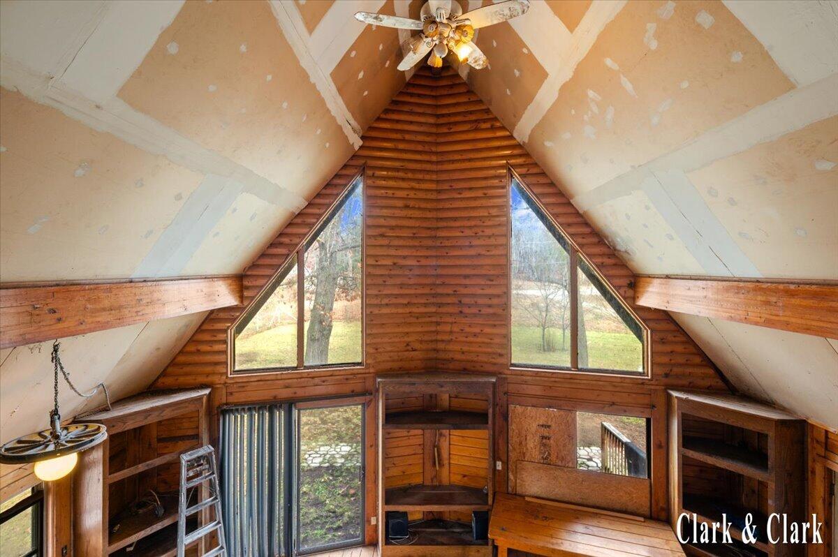 11496 Southwest Greenville Road Greenville, MI 48838 - Photo 13 of 31 62-INTERIOR 12A
