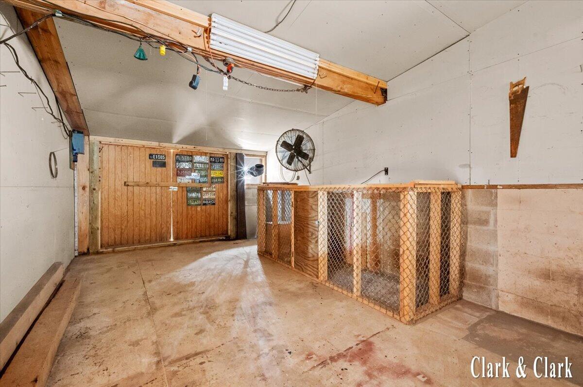 11496 Southwest Greenville Road Greenville, MI 48838 - Photo 20 of 31 68-INTERIOR 15A