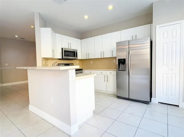 $3,050 | 16603 Southwest 79th Terrace, Miami, FL 33193