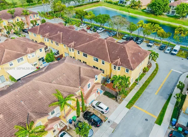 $3,050 | 16603 Southwest 79th Terrace, Miami, FL 33193