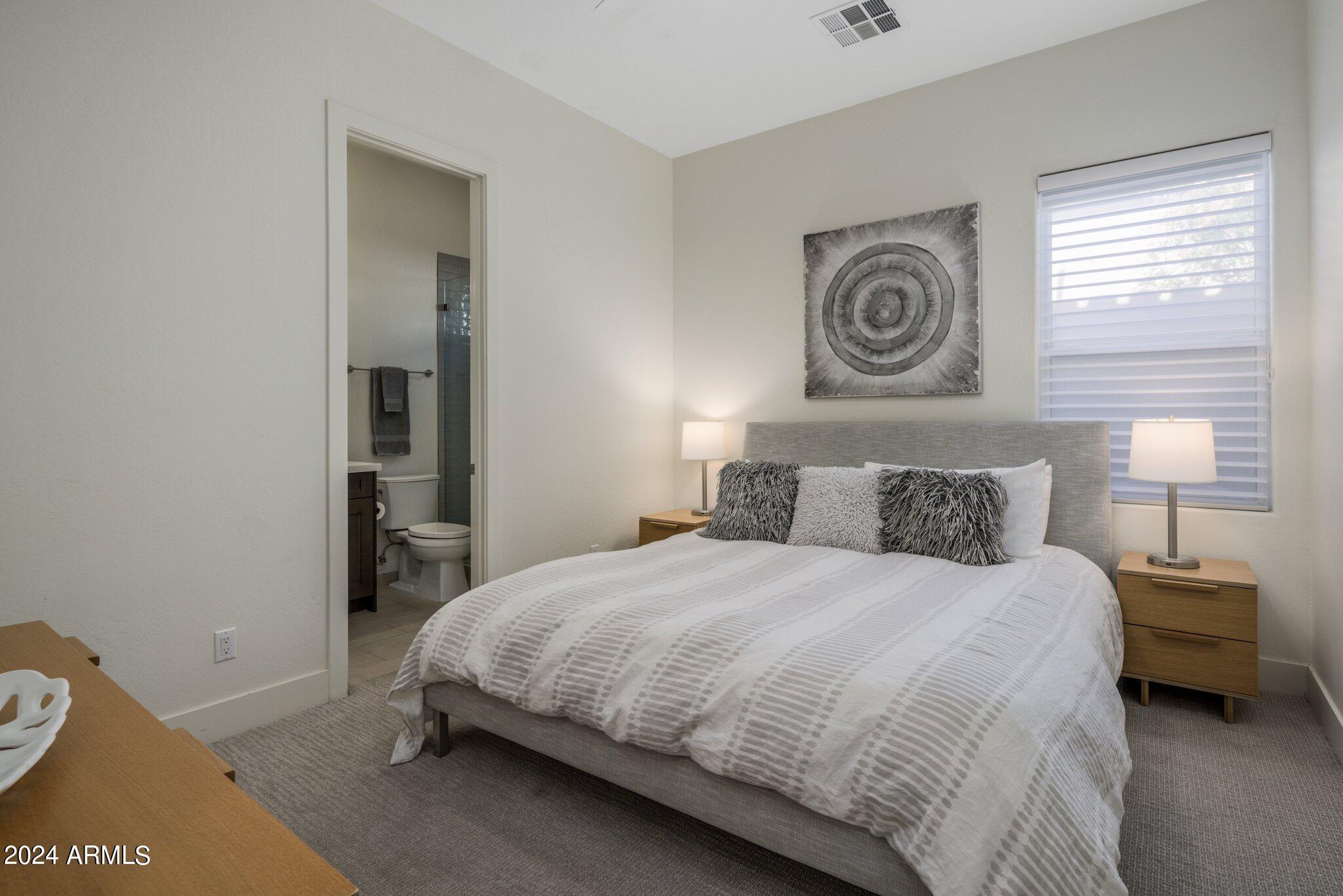 9528 East Mountain Spring Road Scottsdale, AZ 85255 - Photo 23 of 41 Guest Room