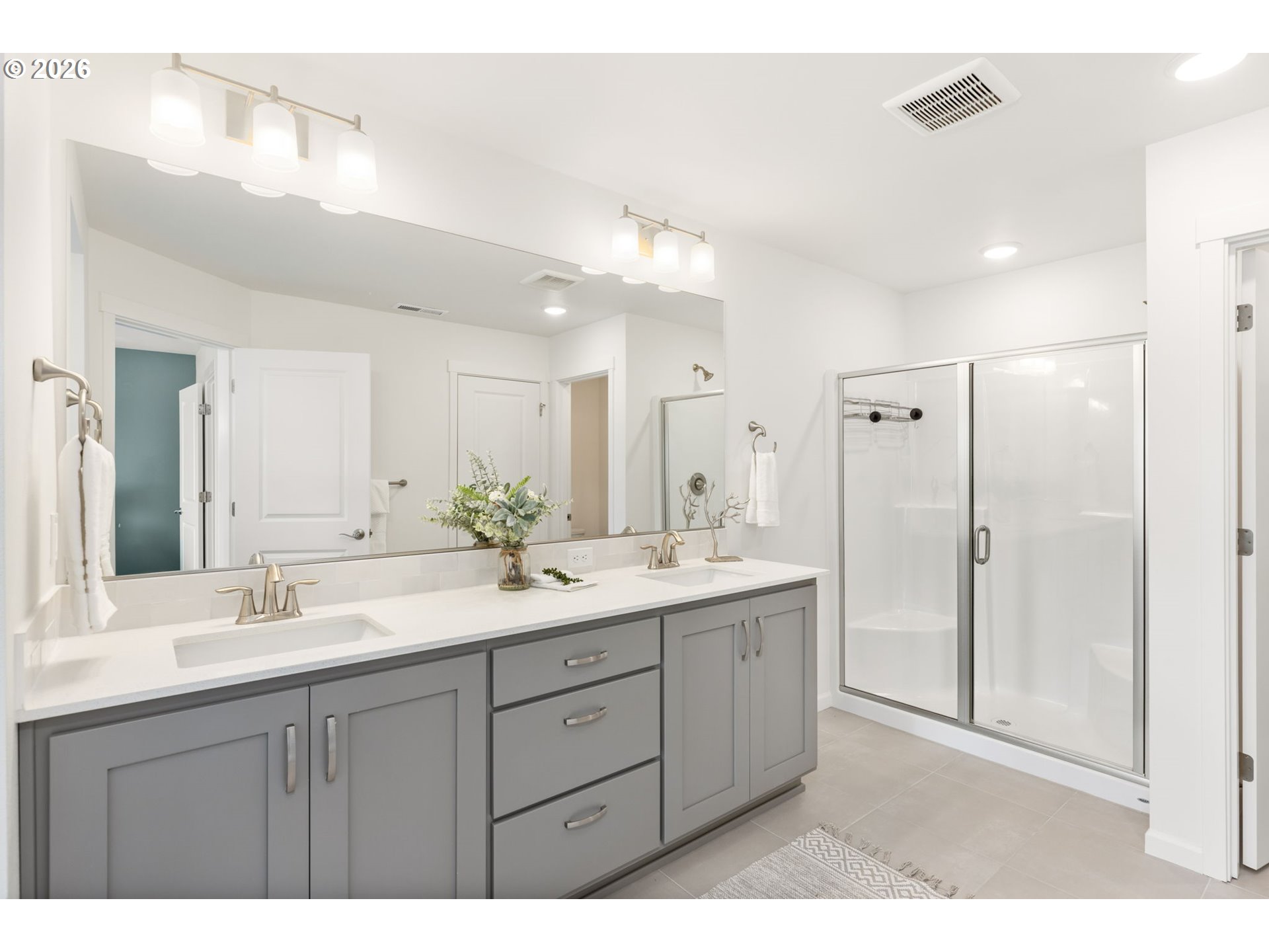 18245 Southwest Aspen Butte Street Beaverton, OR 97007 - Photo 17 of 27