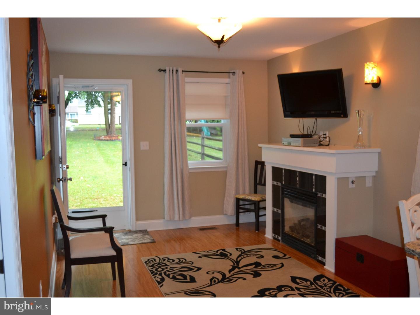 3815 Millbrook Road Philadelphia, PA 19154 - Photo 17 of 25 In-law Suite
