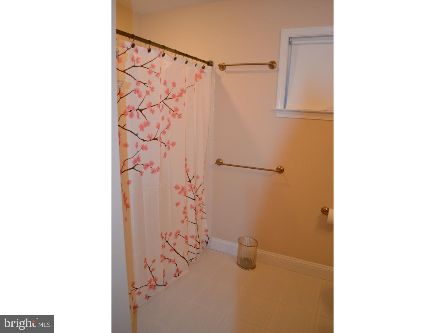 3815 Millbrook Road Philadelphia, PA 19154 - Photo 21 of 25 In-law Suite