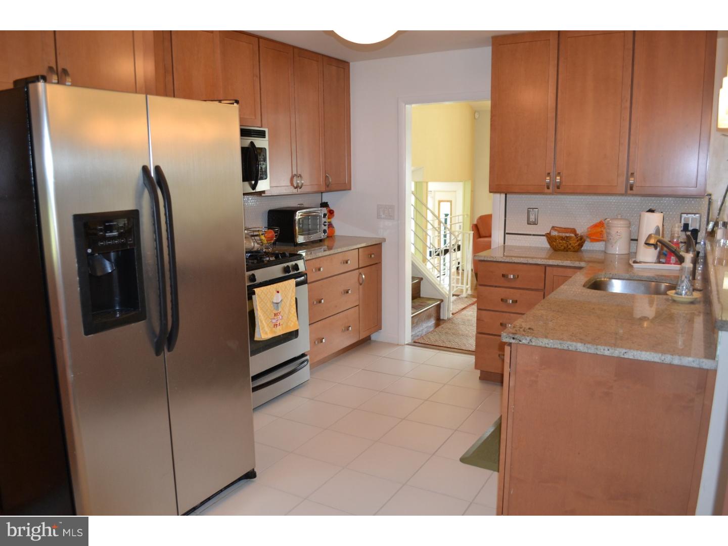 3815 Millbrook Road Philadelphia, PA 19154 - Photo 7 of 25 Kitchen