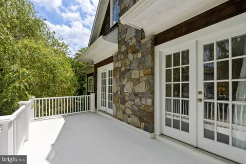 $2,195,000 | 7032 Wilson Lane, Bethesda, MD 20817