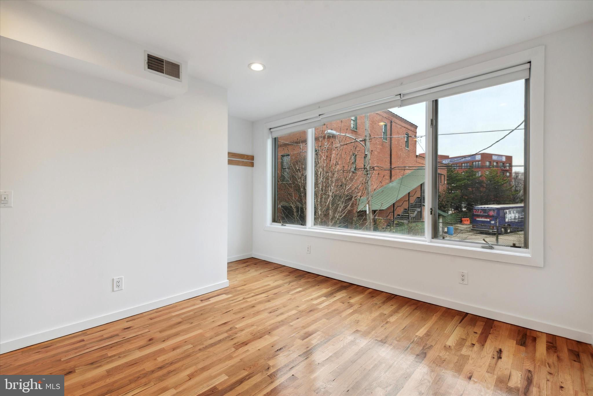 1432 Cadwallader Street, Unit 2 Philadelphia, PA 19122 - Photo 9 of 15