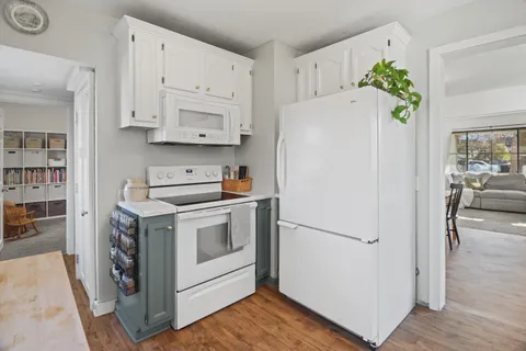 $215,000 | 219 East Howard Street, Portage, WI 53901