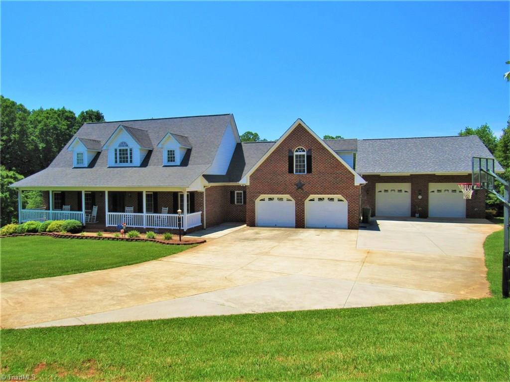 571 Carson Road Pilot Mountain, NC 27041 - Photo 1 of 30 Gallery Image 1
