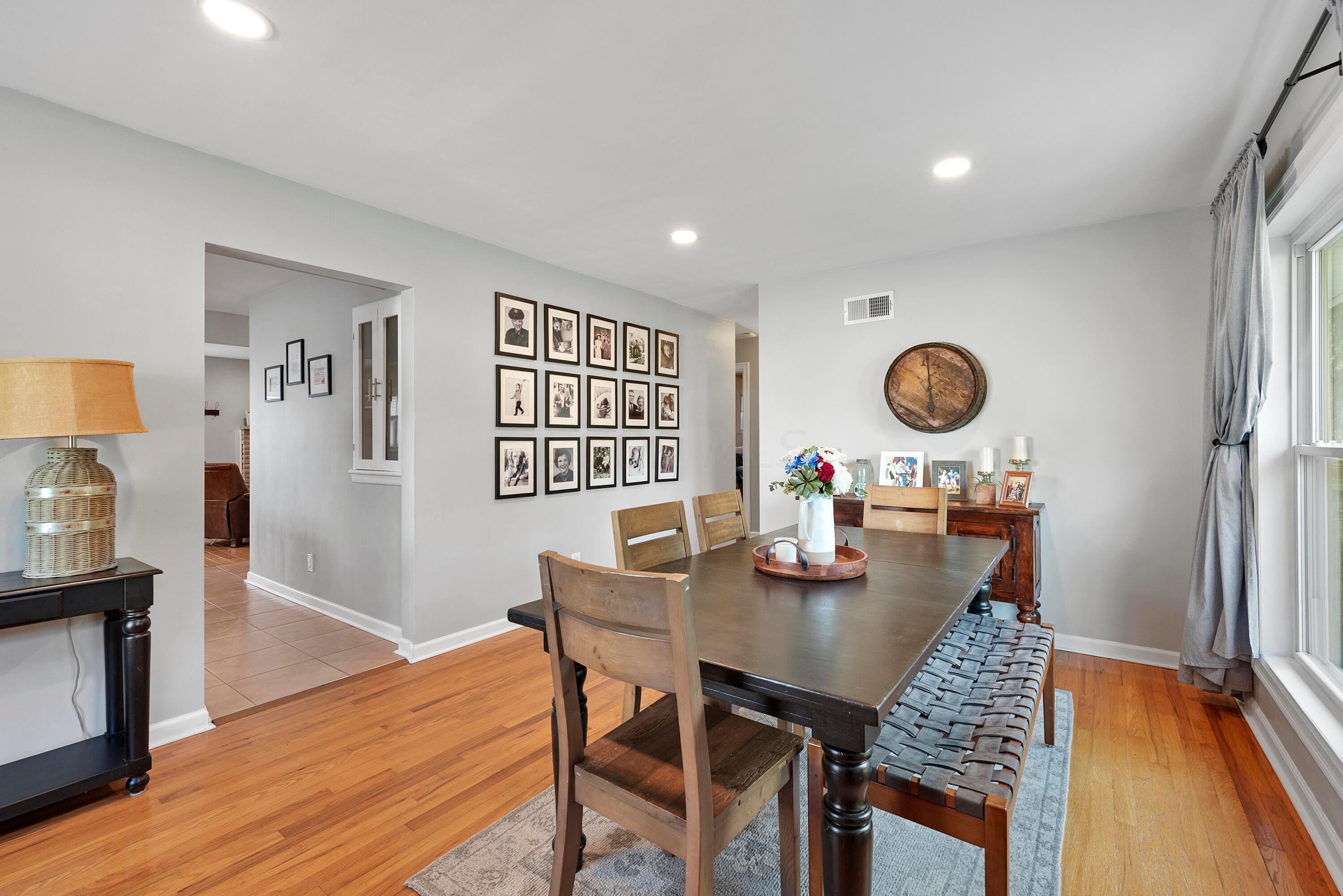2254 Shrewsbury Road Columbus, OH 43221 - Photo 5 of 40 Dining Room