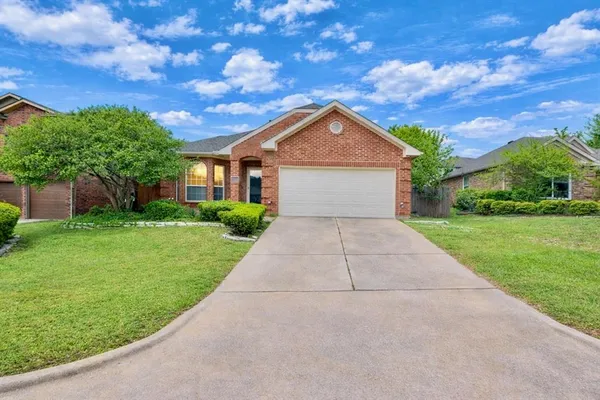 $2,295 | 703 Glenwood Court, McKinney, TX 75071