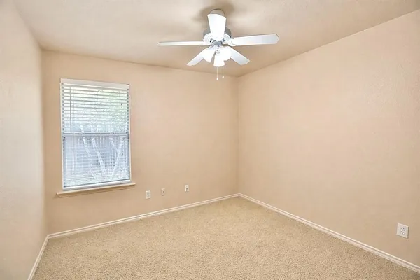 $2,295 | 703 Glenwood Court, McKinney, TX 75071