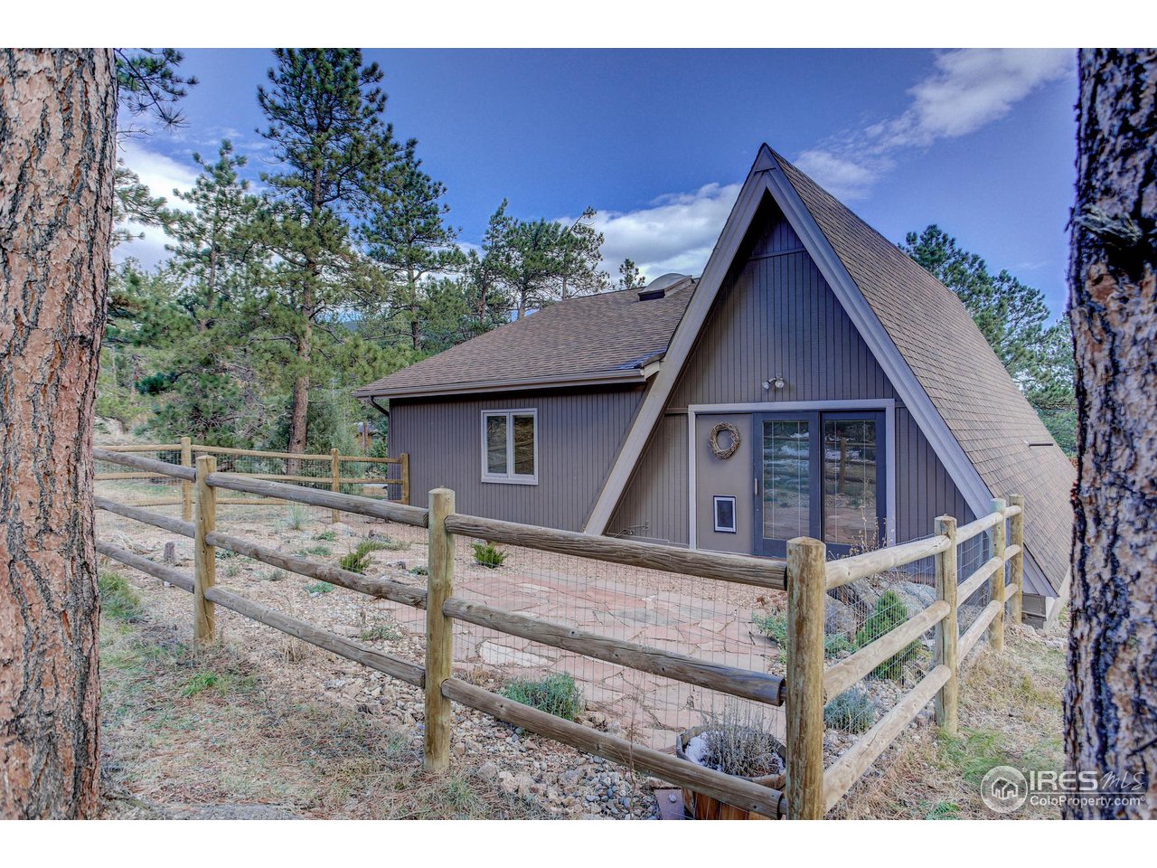255 Cherokee Road Lyons, CO 80540 - Photo 31 of 37 Gallery Image 31