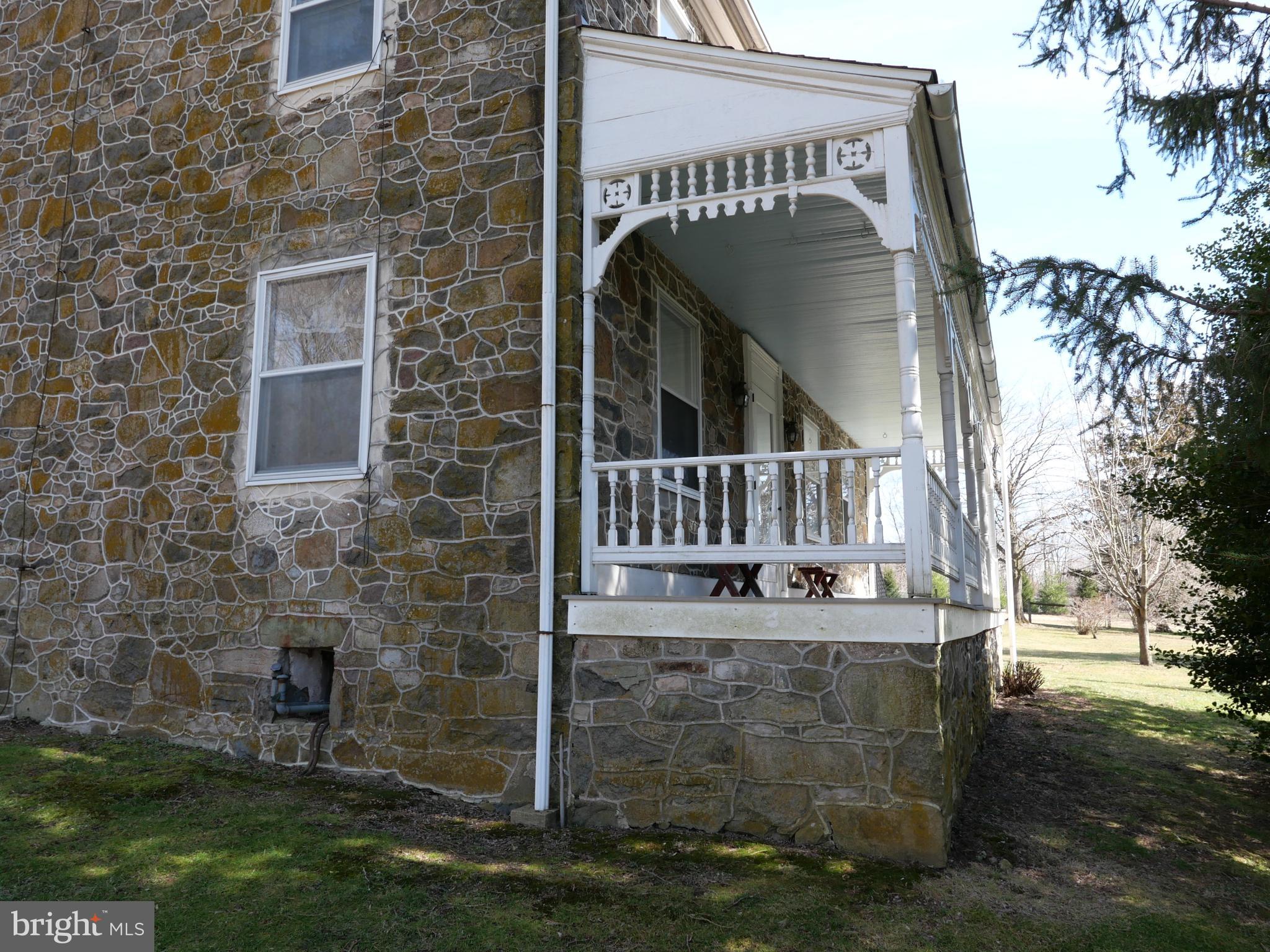 1520 County Line Road Gilbertsville, PA 19525 - Photo 6 of 107 Gallery Image 6