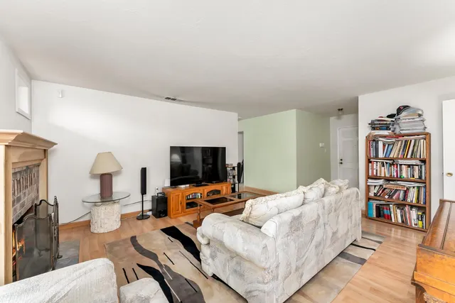 $440,000 | 6316 Templeton Drive, Carmichael, CA 95608