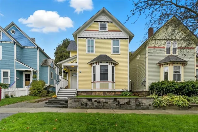 $769,000 | 241 Loomis Street, Burlington, VT 05401