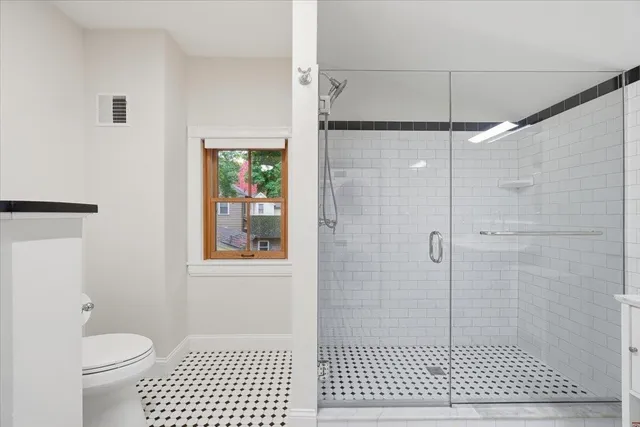 $769,000 | 241 Loomis Street, Burlington, VT 05401