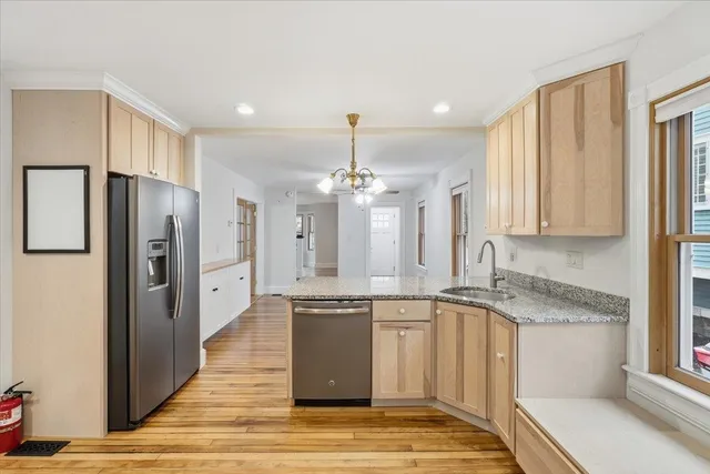 $769,000 | 241 Loomis Street, Burlington, VT 05401