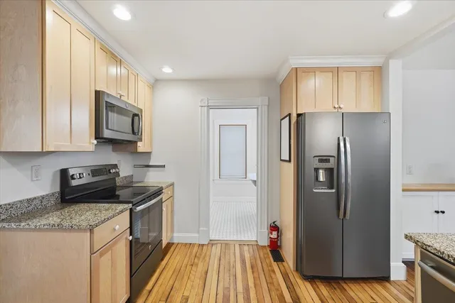 $769,000 | 241 Loomis Street, Burlington, VT 05401