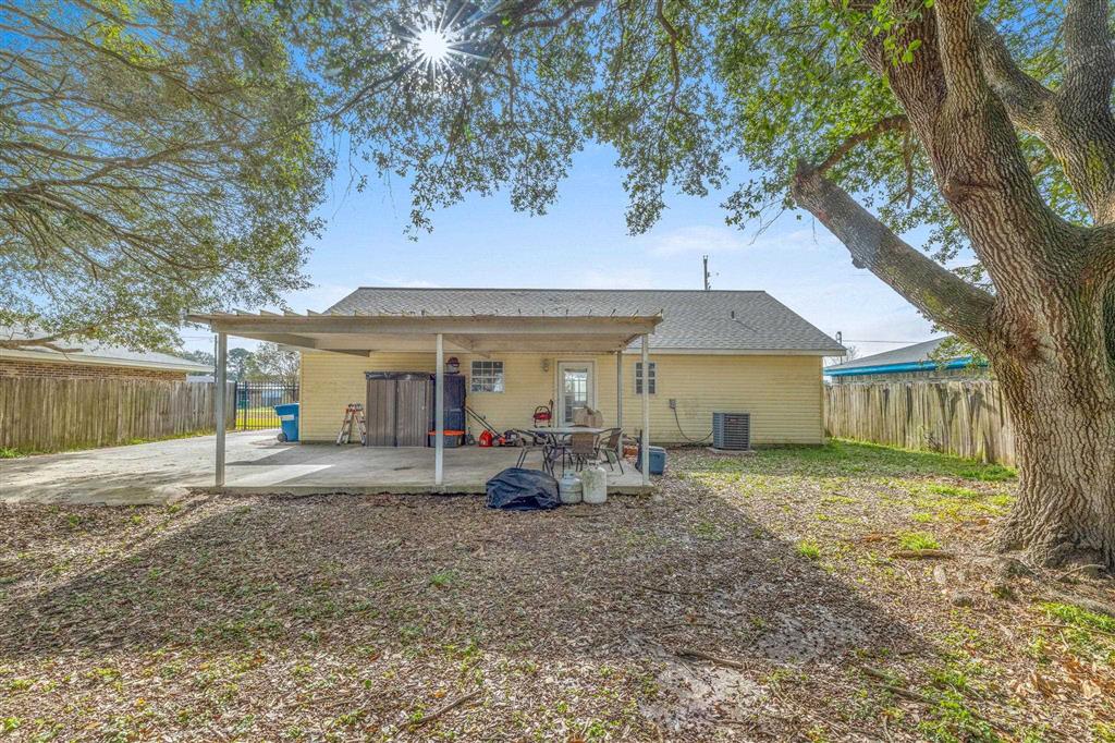 1306 Cathy Lane Jennings, LA 70546 - Photo 13 of 15