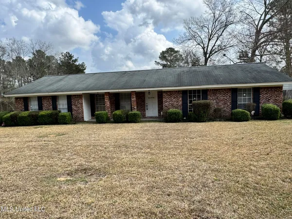 $189,900 | 1209 North 32nd Avenue, Hattiesburg, MS 39401