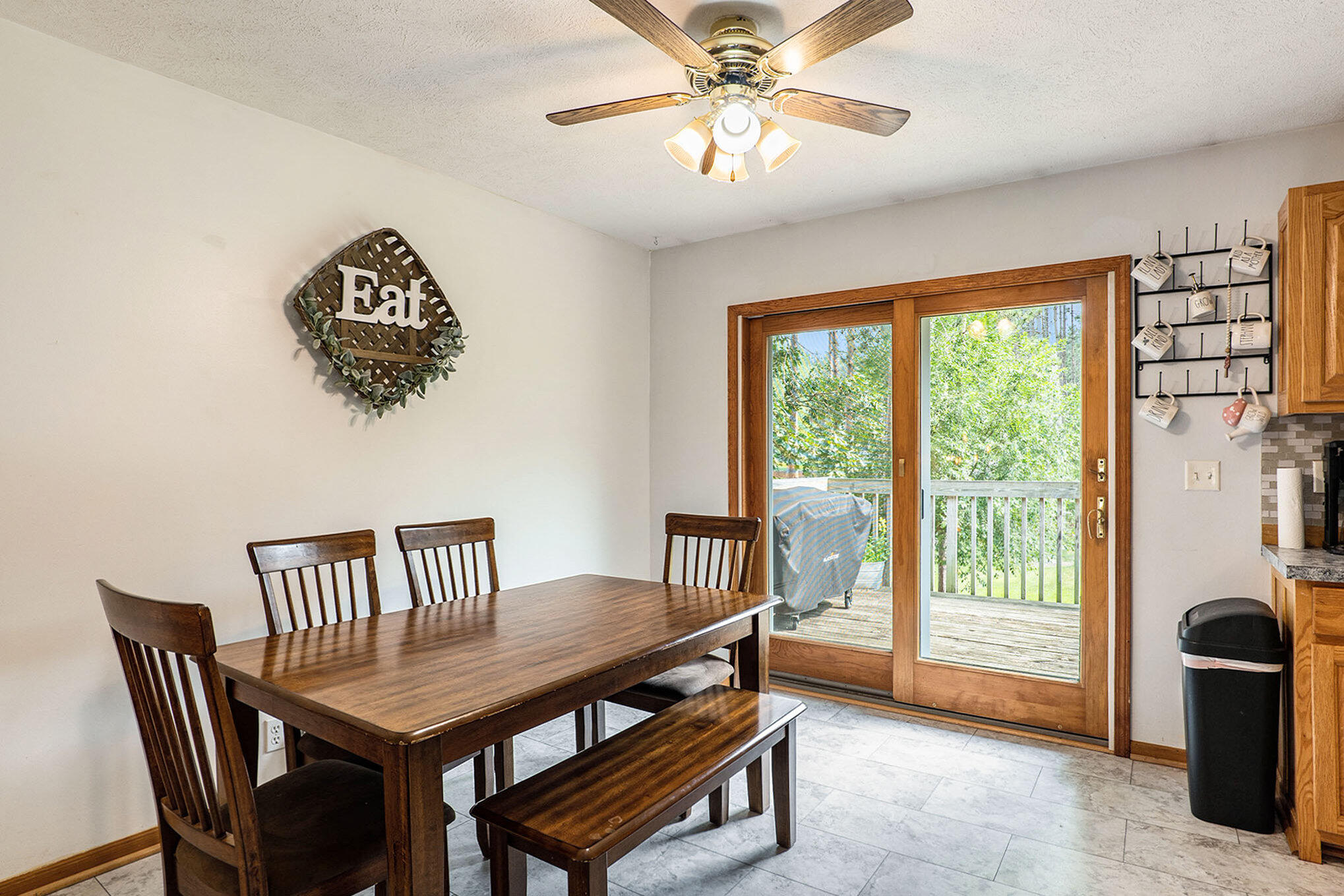 10601 West Colby Road Gowen, MI 49326 - Photo 4 of 20 Dining