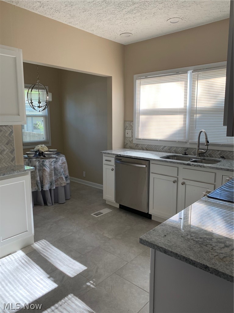 3170 East Overlook Road Cleveland, OH 44118 - Photo 5 of 10