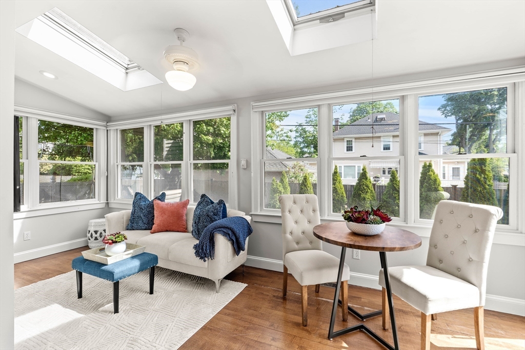 6 Shetland Road Marblehead, MA 01945 - Photo 11 of 39 a living room with furniture and windows