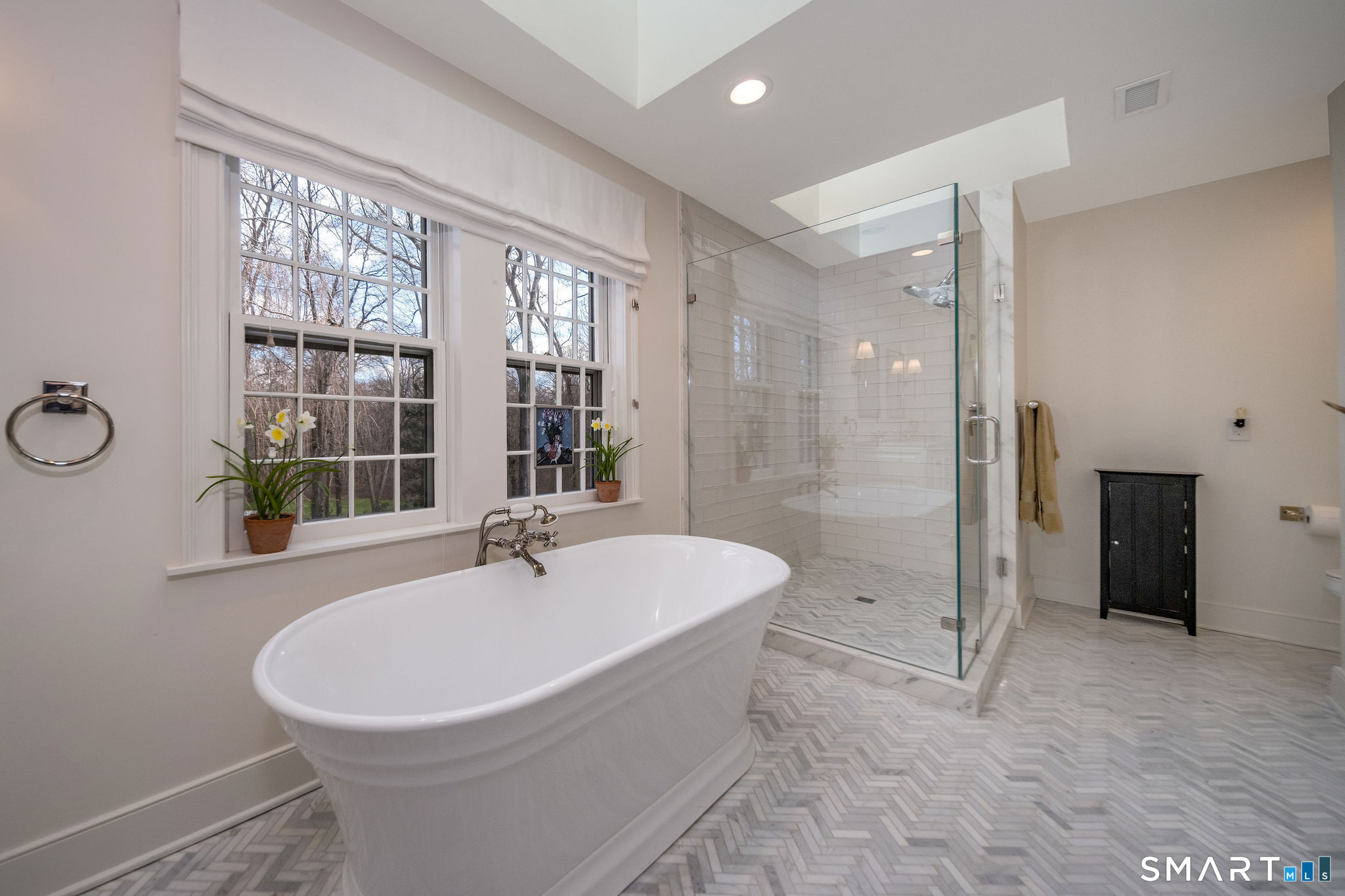 9 Matson Ridge Old Lyme, CT 06371 - Photo 30 of 42 Lovely soaking tub with lots of natural light