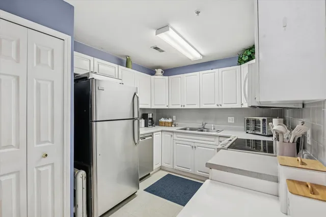 $176,900 | 400 Sturdy Road, Unit 8A, Valparaiso, IN 46383