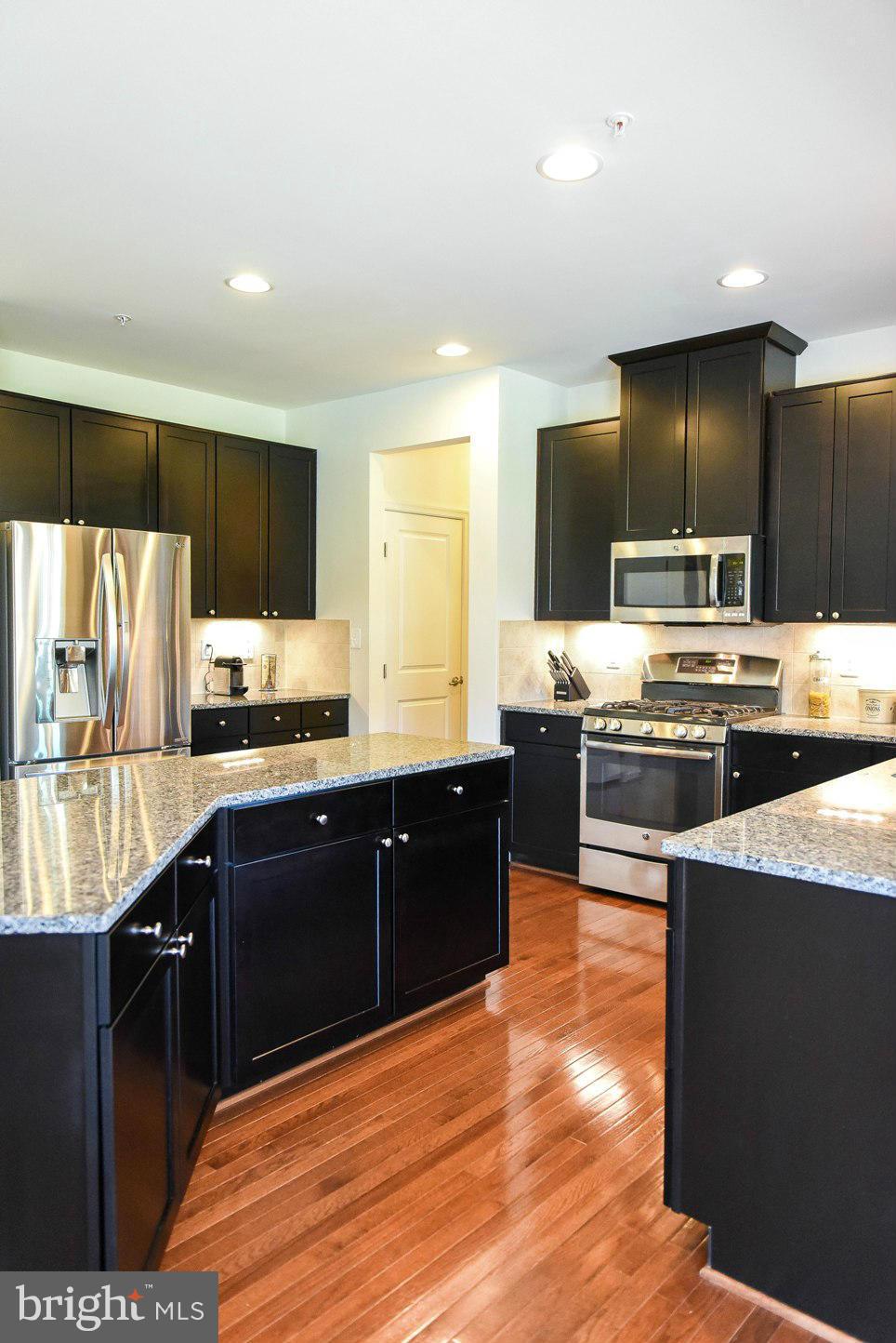 2905 St Marys View Road Accokeek, MD 20607 - Photo 7 of 30 Kitchen