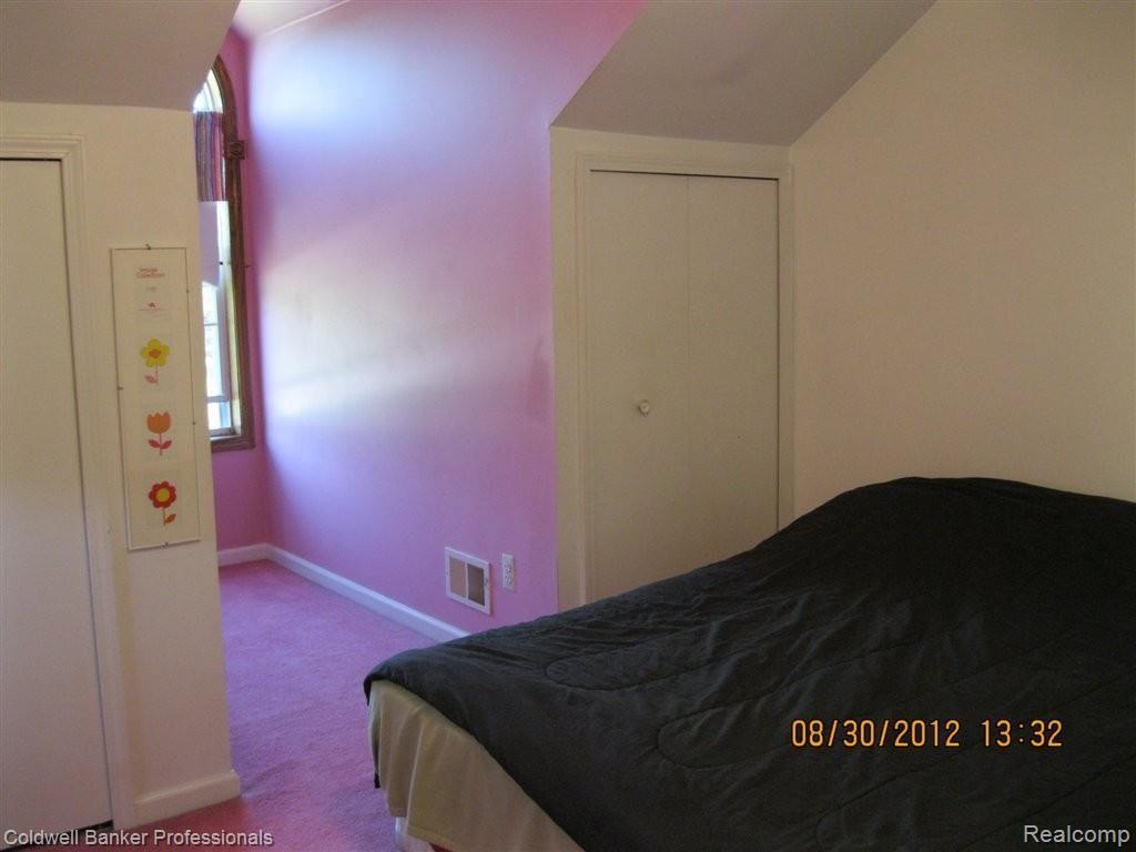 8365 Woodview Road Clarkston, MI 48348 - Photo 19 of 24 Bedroom B 2.JPG