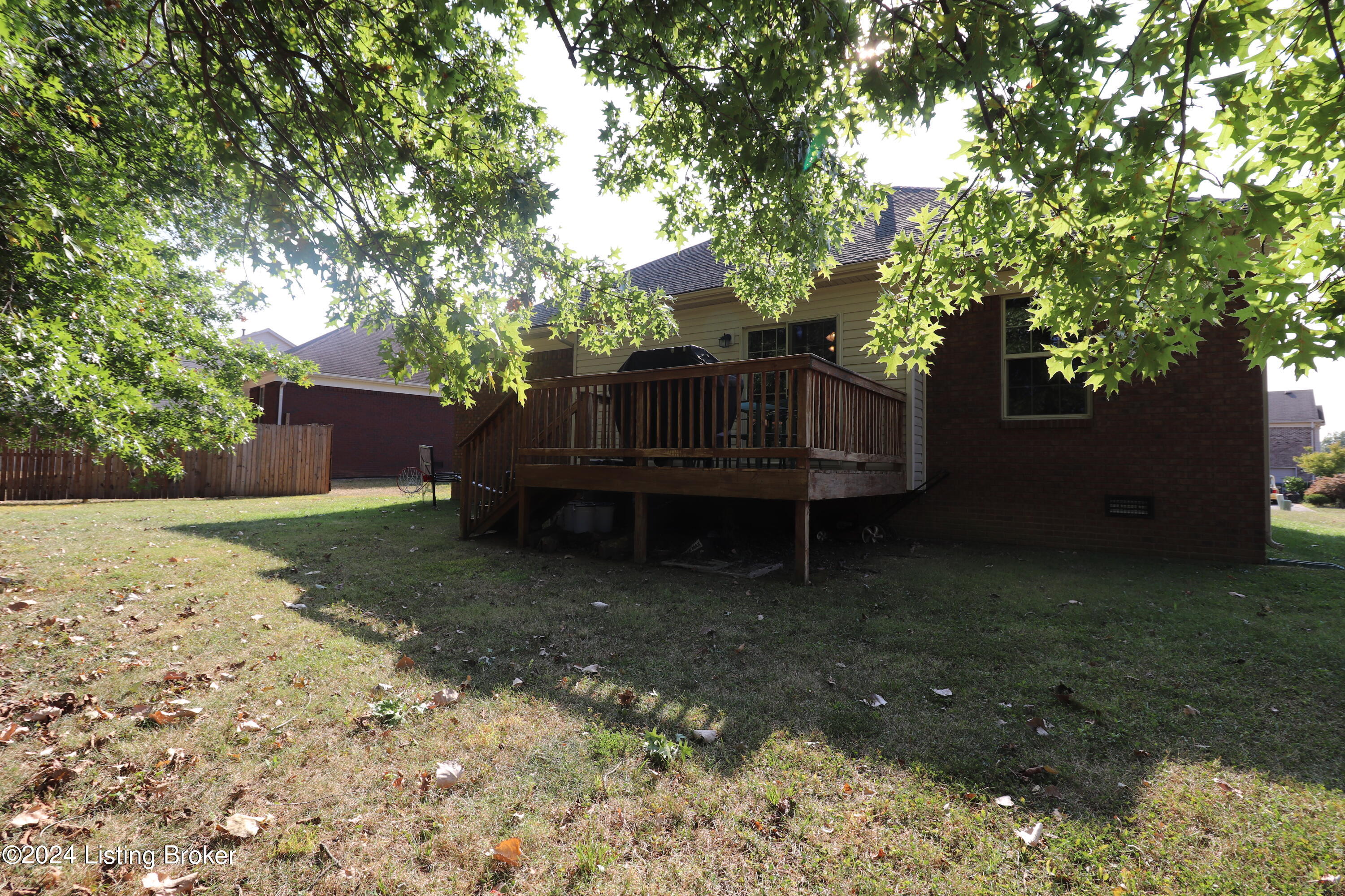 7320 Quindero Run Road Louisville, KY 40228 - Photo 21 of 21 Deck