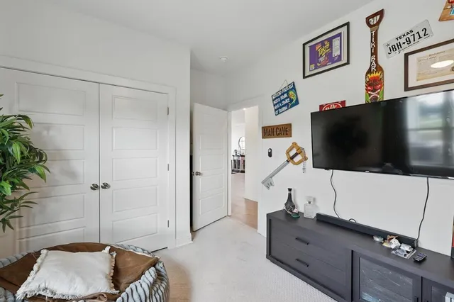 $450,000 | 121 Bluegrass Trail, Springtown, TX 76082