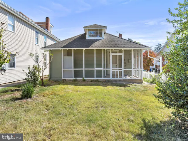 $230,000 | 541 Guilford Avenue, Hagerstown, MD 21740