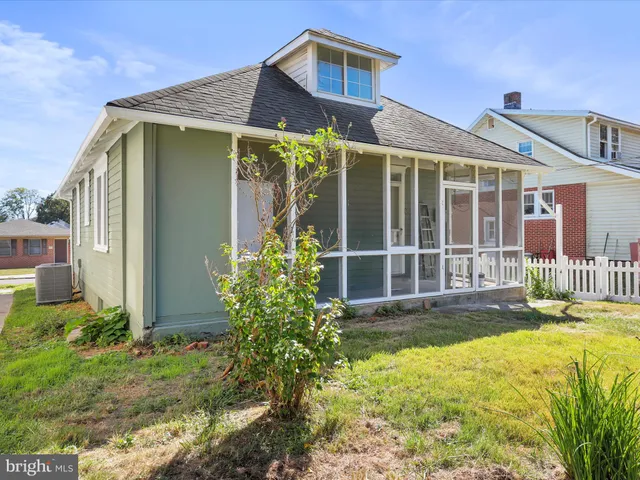 $230,000 | 541 Guilford Avenue, Hagerstown, MD 21740