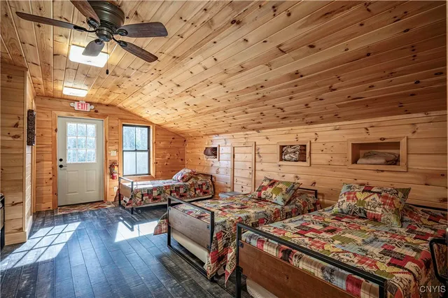 $915,000 | 617 Big Brook Road, Indian Lake, NY 12842