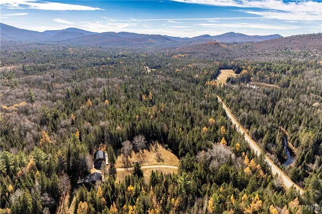 $915,000 | 617 Big Brook Road, Indian Lake, NY 12842