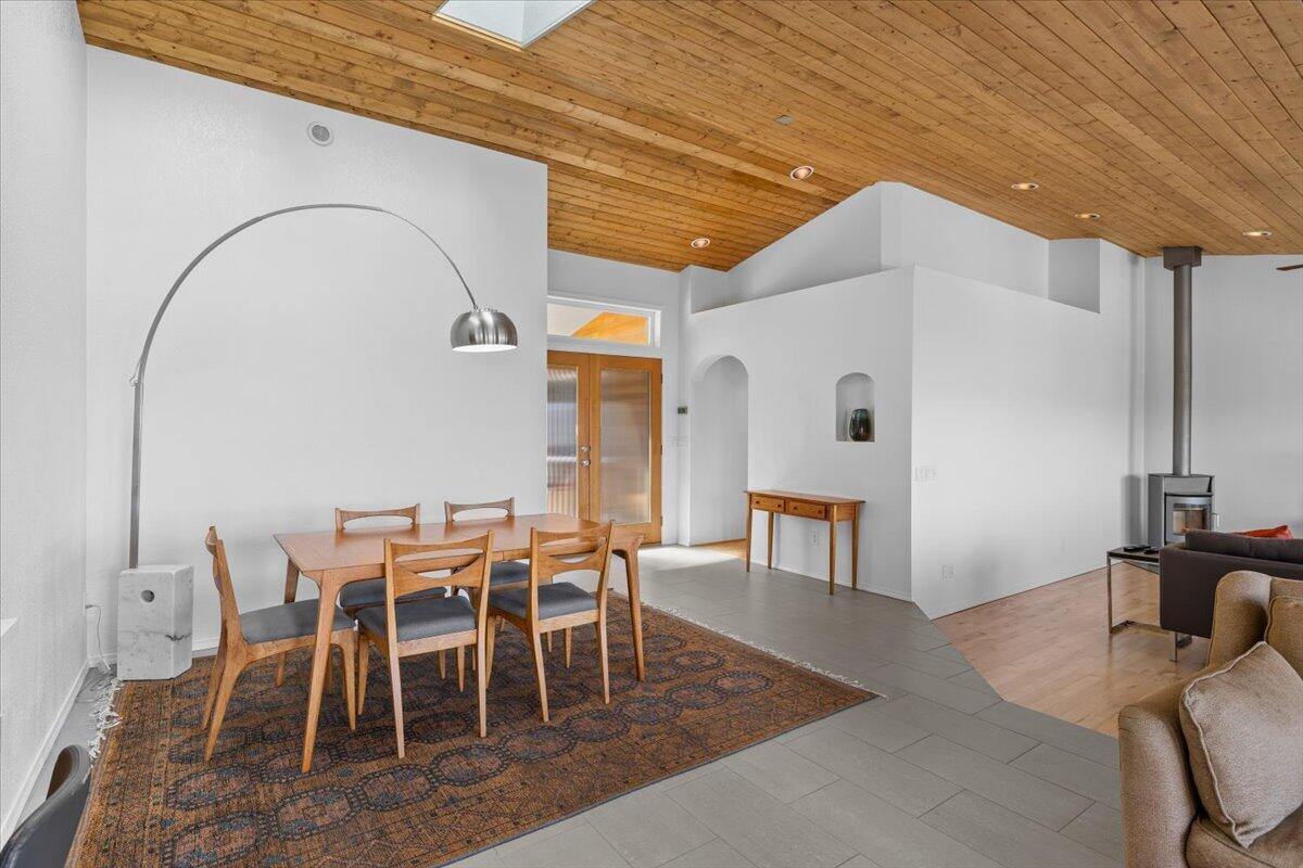 5229 Pioneer Road Medford, OR 97501 - Photo 26 of 62 Vaulted, wood-clad ceilings and white walls: a designer's dream!