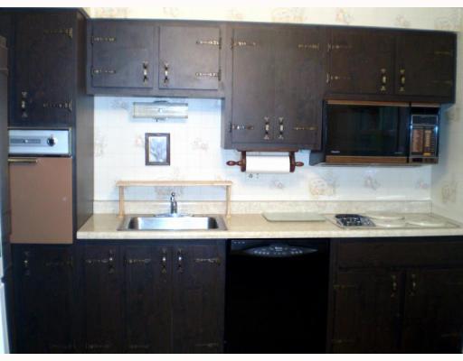 276 Moon Clinton Road Coraopolis, PA 15108 - Photo 4 of 16 Kitchen. Many cabinets, lots of storage