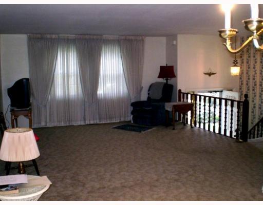 276 Moon Clinton Road Coraopolis, PA 15108 - Photo 8 of 16 Living Room. Large inviting living room