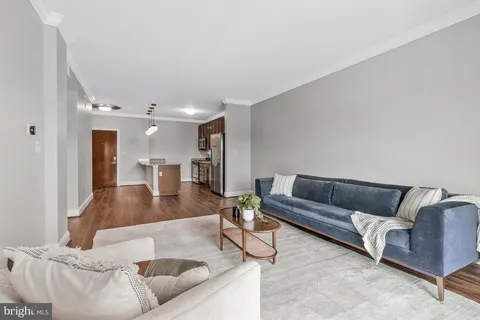 $325,000 | 6301 Edsall Road, Unit 504, Alexandria, VA 22312