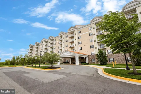 $325,000 | 6301 Edsall Road, Unit 504, Alexandria, VA 22312