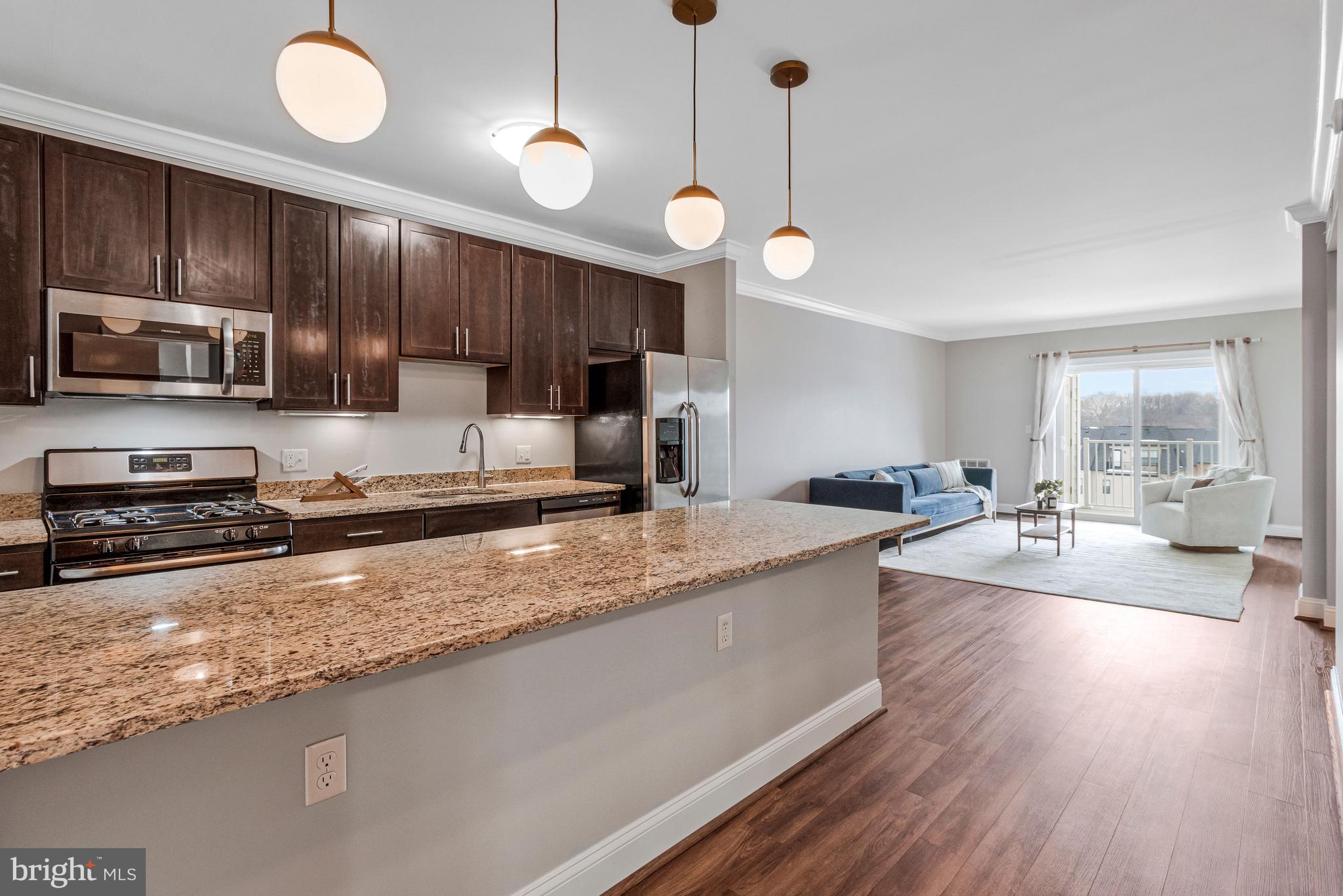 6301 Edsall Road, Unit 504 Alexandria, VA 22312 - Photo 3 of 39