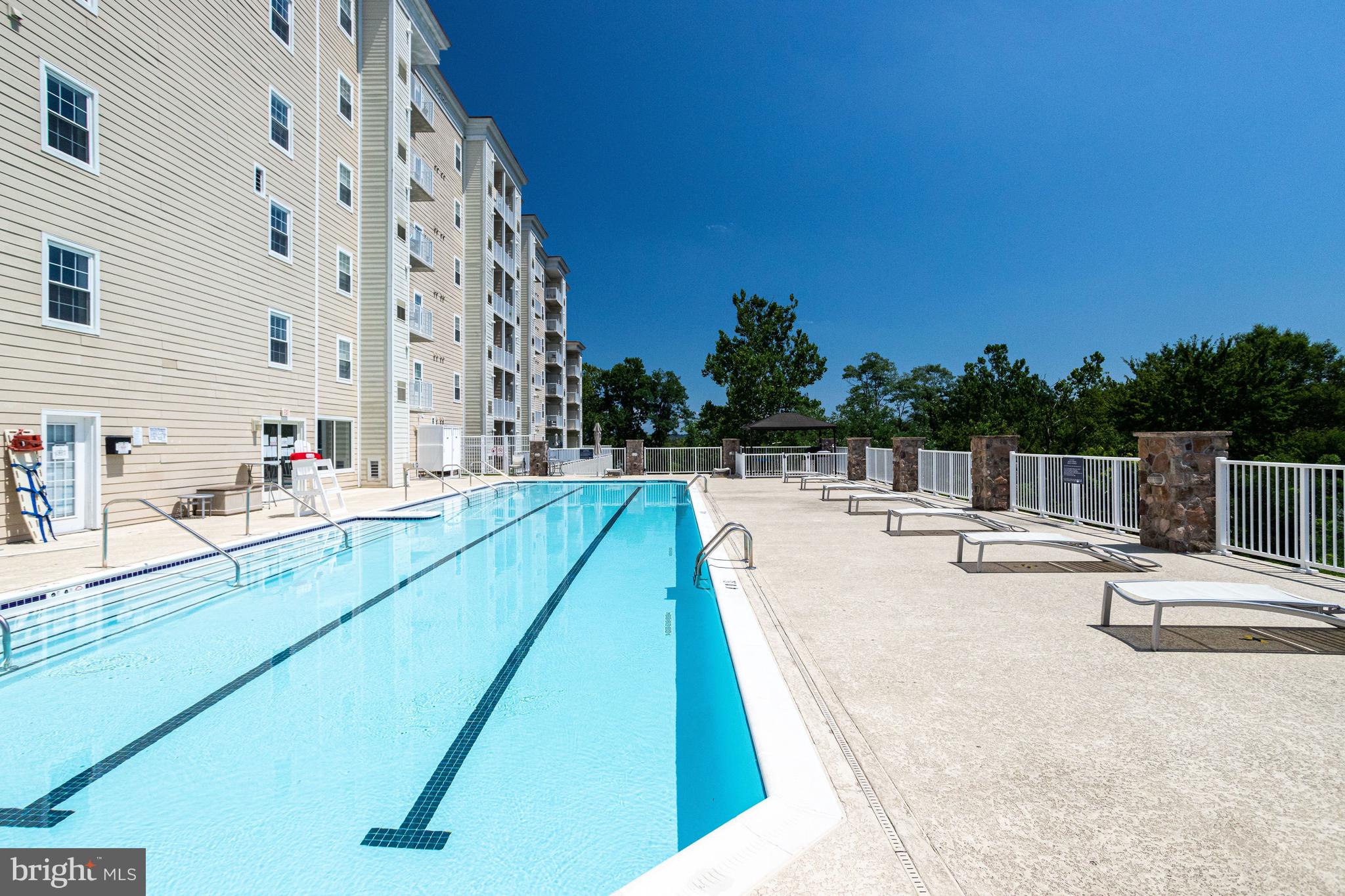 6301 Edsall Road, Unit 504 Alexandria, VA 22312 - Photo 32 of 39