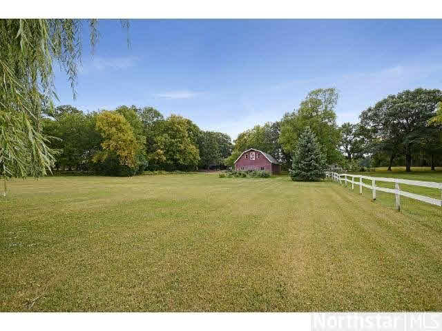 565 Hackamore Road Medina, MN 55340 - Photo 3 of 18 Gallery Image 3