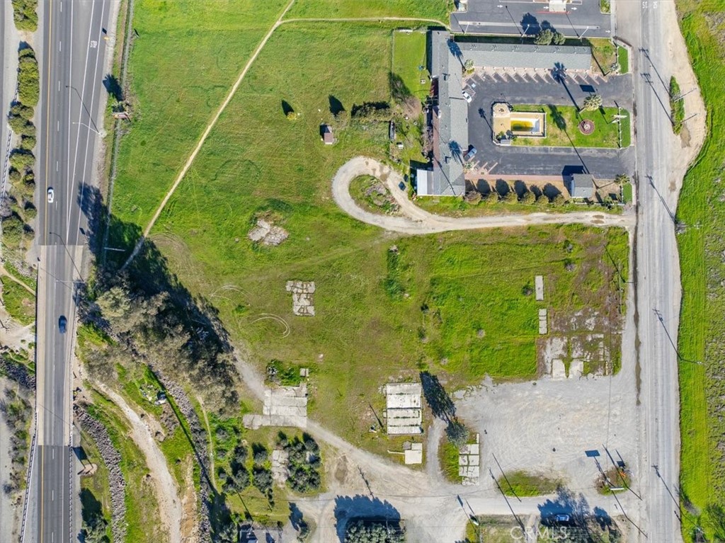 1075 99w Corning, CA 96021 - Photo 6 of 10