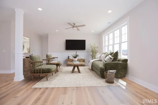 $435,000 | 18802 Roscommon Road, Evansville, IN 47725